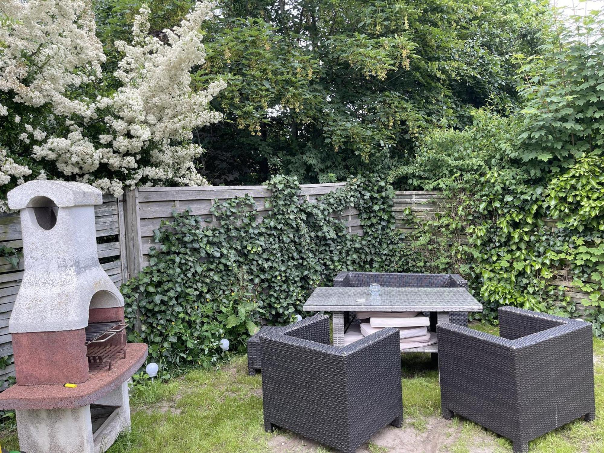 Uhse Wohlfuehloase Appartement Heide  Buitenkant foto